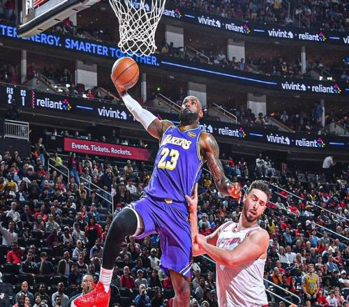 高准翼边路,铲球引发争,对手犯规裁,皇冠体育app下载,皇冠体育官网,澳门皇冠体育,bet皇冠体育在线